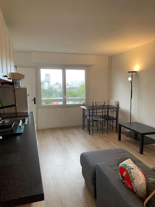 Grand Studio Amenage En T2 Apartment *